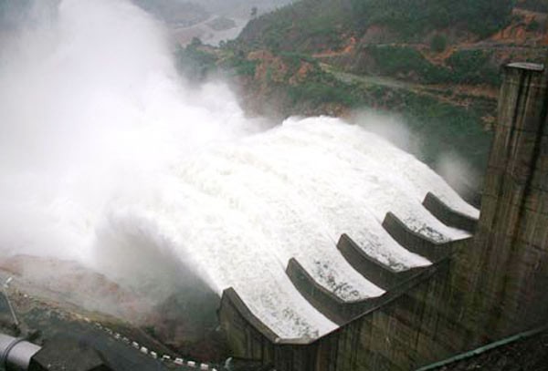 Dau Tieng irrigation reservoir will release floodwater in Tay Ninh province from October 22-28 (File photo: SGGP) Dau Tieng irrigation reservoir will release floodwater in Tay Ninh province from October 22-28 (File photo: SGGP)